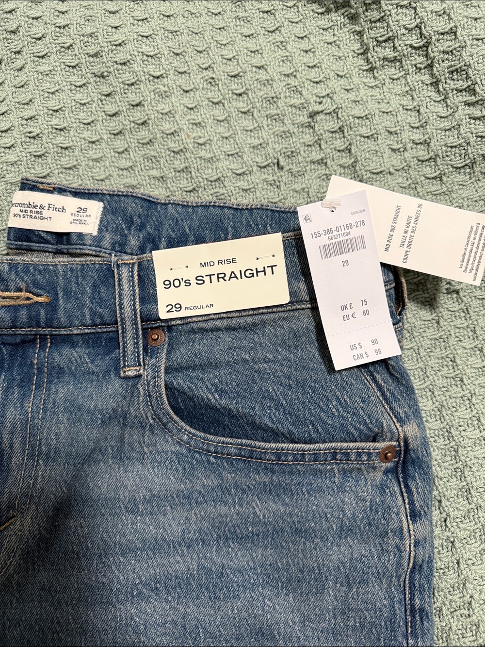 Abercrombie & Fitch Mid Rise 90's Straight Jeans - Blue Denim